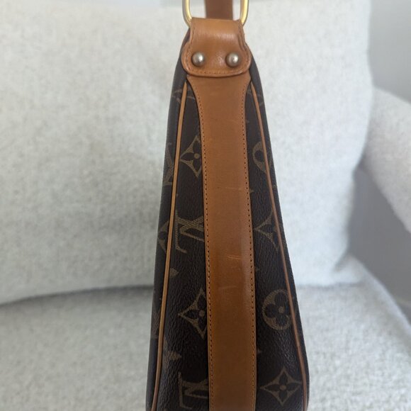 100% Authentic Vintage Louis Vuitton Hobo Bag - Picture 3 of 10